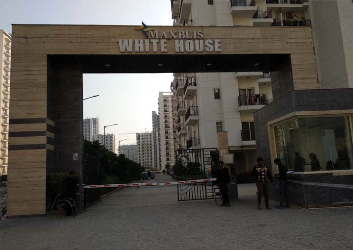 Maxblis White House